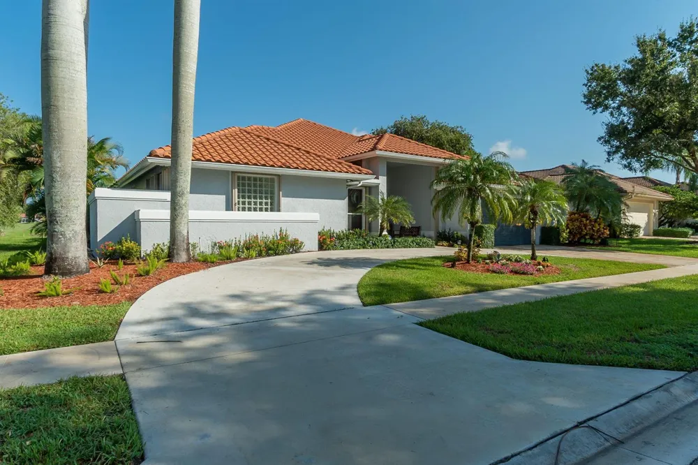 1907 S Club Drive Wellington, FL 33414