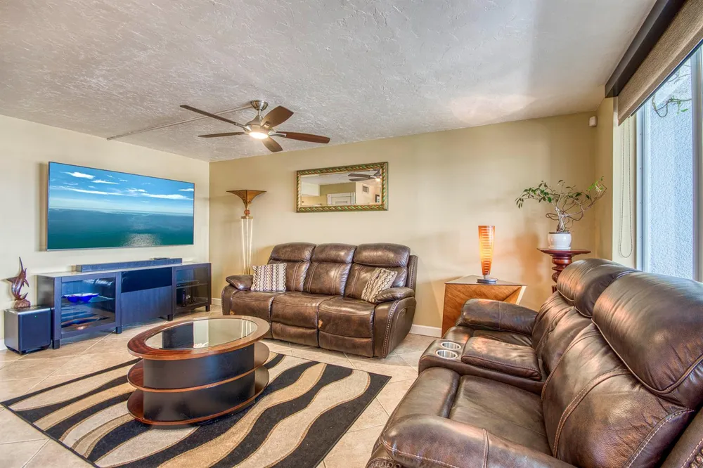 108 Paradise Harbour Boulevard #514 + Boat Slip 2 North Palm Beach, FL 33408
