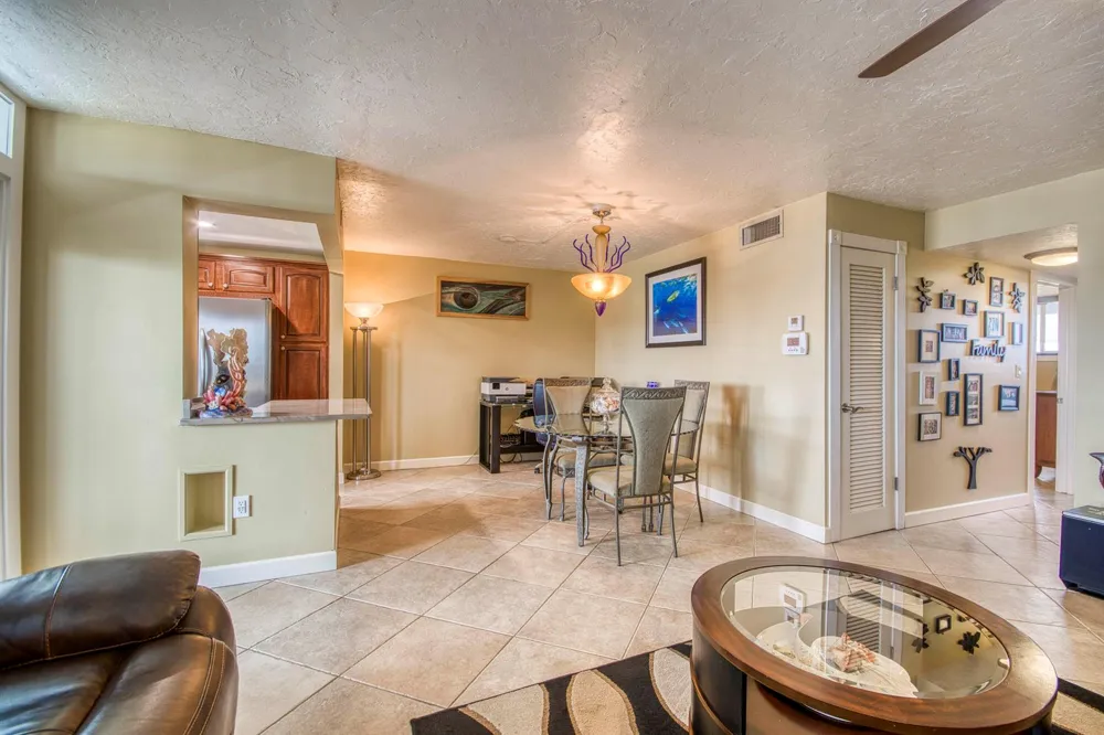 108 Paradise Harbour Boulevard #514 + Boat Slip 2 North Palm Beach, FL 33408