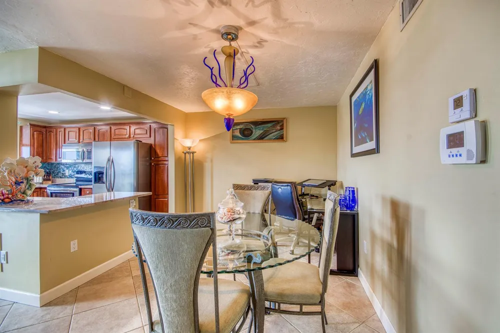 108 Paradise Harbour Boulevard #514 + Boat Slip 2 North Palm Beach, FL 33408