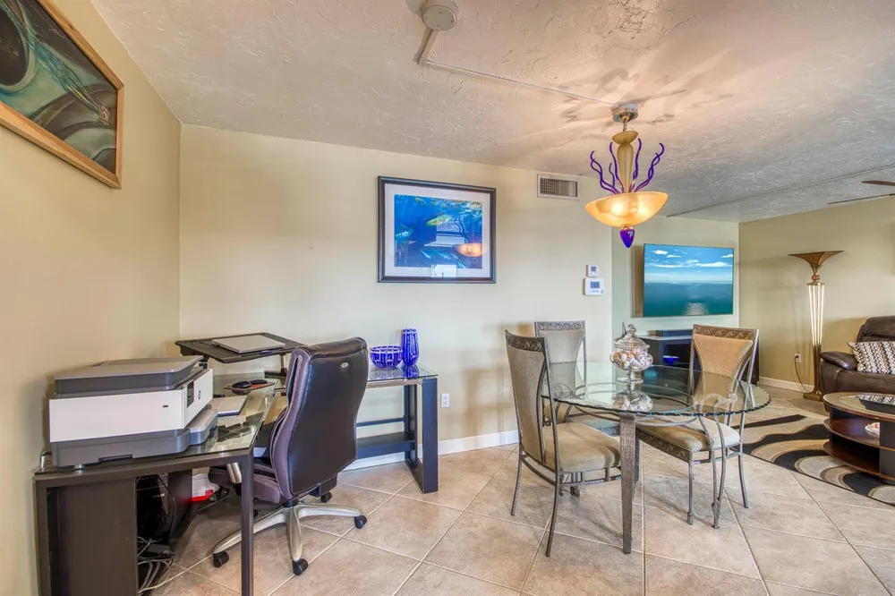 108 Paradise Harbour Boulevard #514 + Boat Slip 2 North Palm Beach, FL 33408