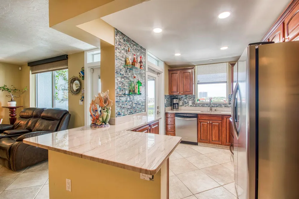 108 Paradise Harbour Boulevard #514 + Boat Slip 2 North Palm Beach, FL 33408