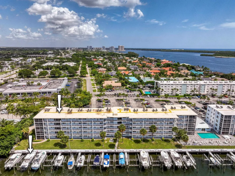 108 Paradise Harbour Boulevard #514 + Boat Slip 2 North Palm Beach, FL 33408