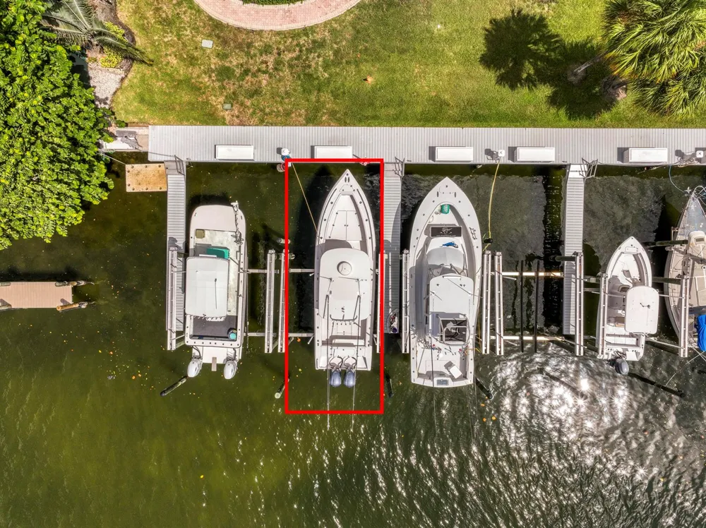 108 Paradise Harbour Boulevard #514 + Boat Slip 2 North Palm Beach, FL 33408