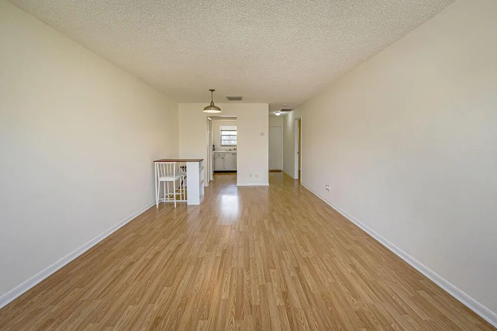 420 W PALM STREET #23 Lantana, FL 33462