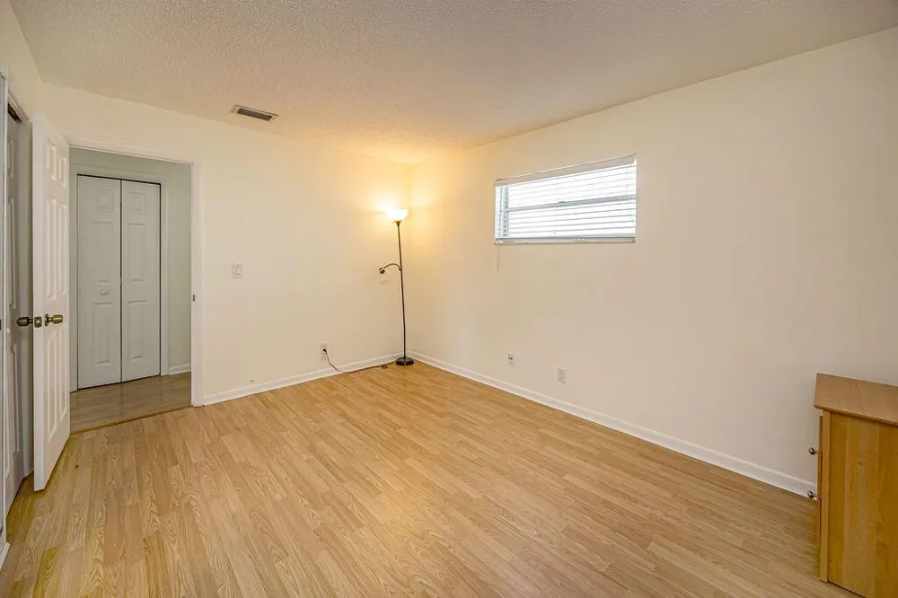 420 W PALM STREET #23 Lantana, FL 33462