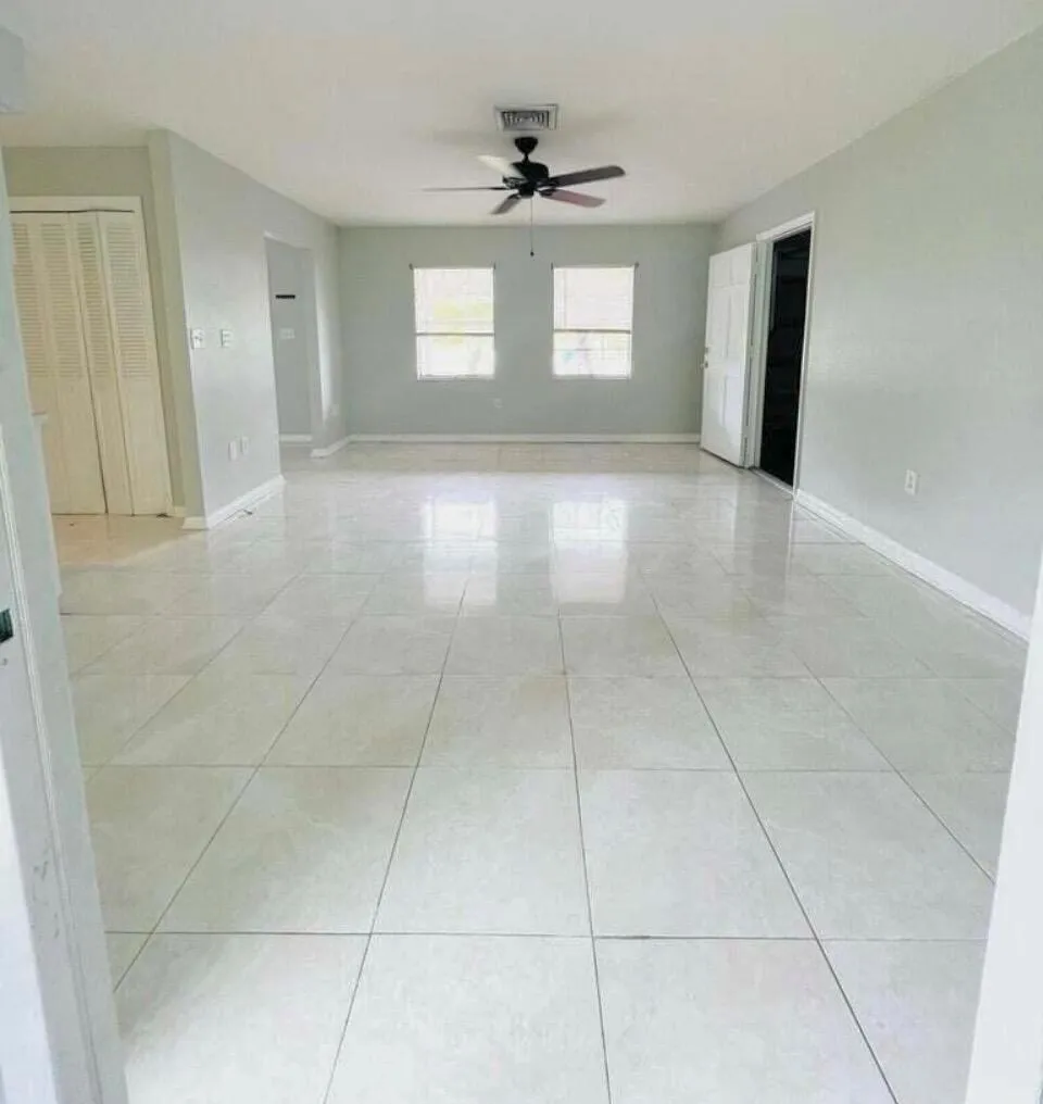 2118 SE MORNINGSIDE BOULEVARD Port St. Lucie, FL 34952