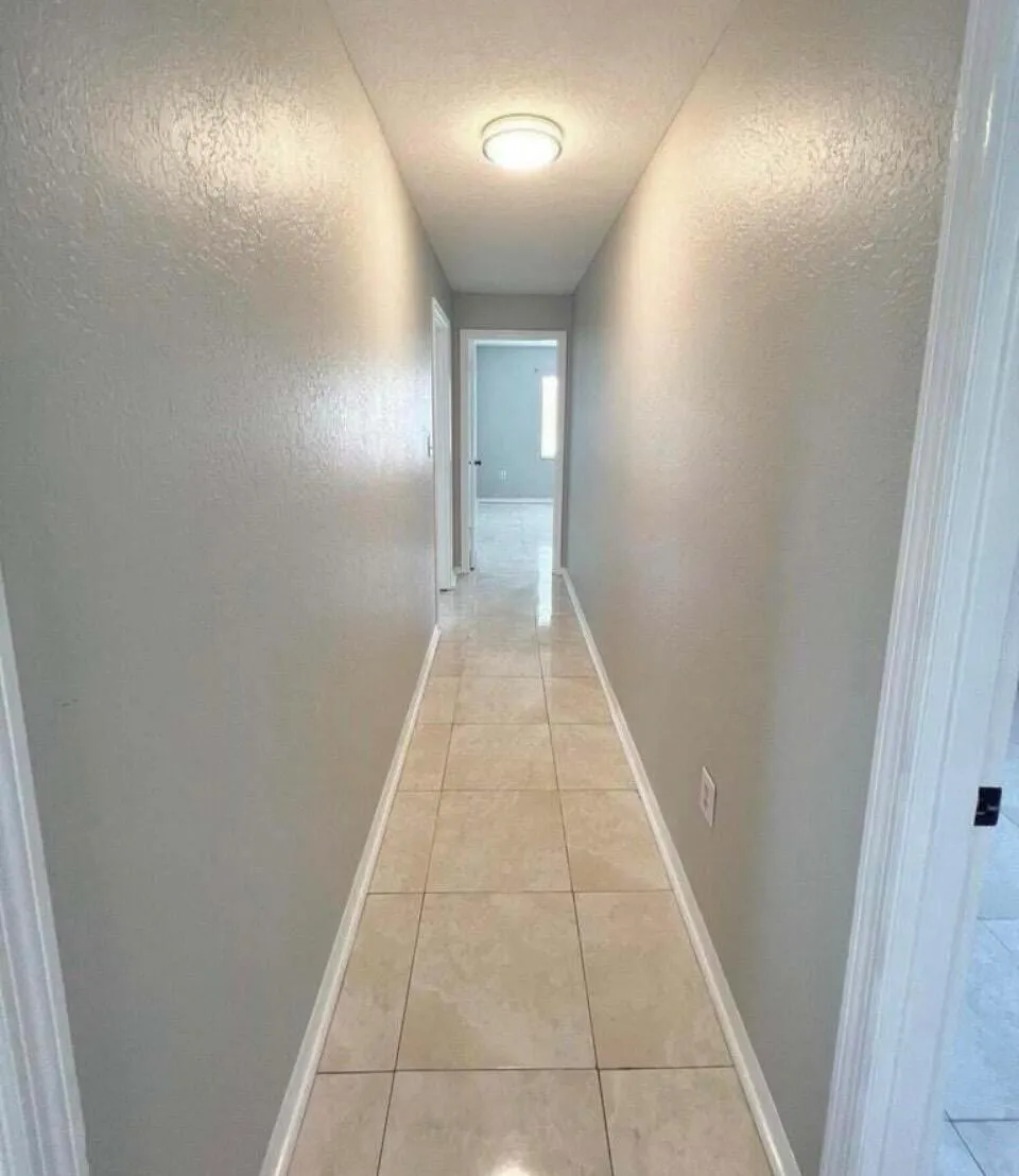 2118 SE MORNINGSIDE BOULEVARD Port St. Lucie, FL 34952