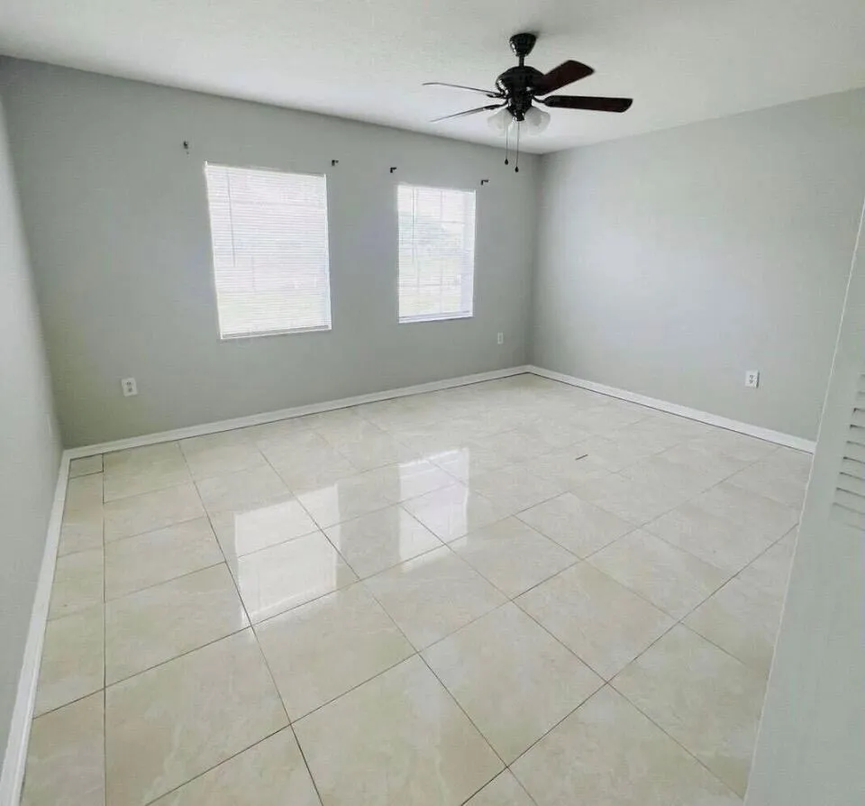 2118 SE MORNINGSIDE BOULEVARD Port St. Lucie, FL 34952