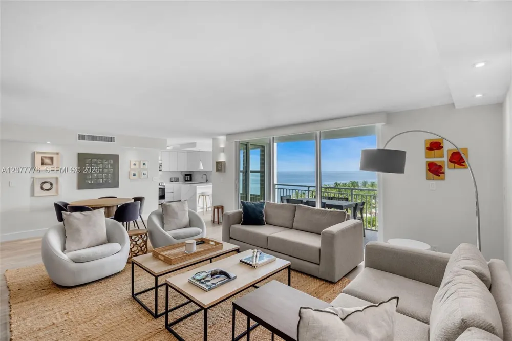 607 Ocean Dr #10K Key Biscayne, FL 33149