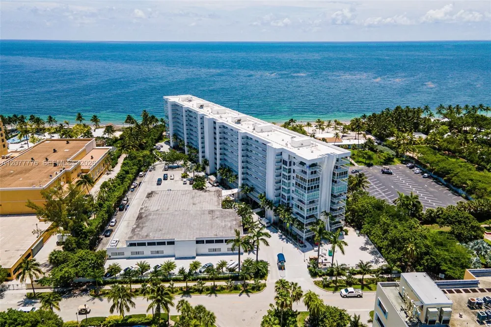 607 Ocean Dr #10K Key Biscayne, FL 33149