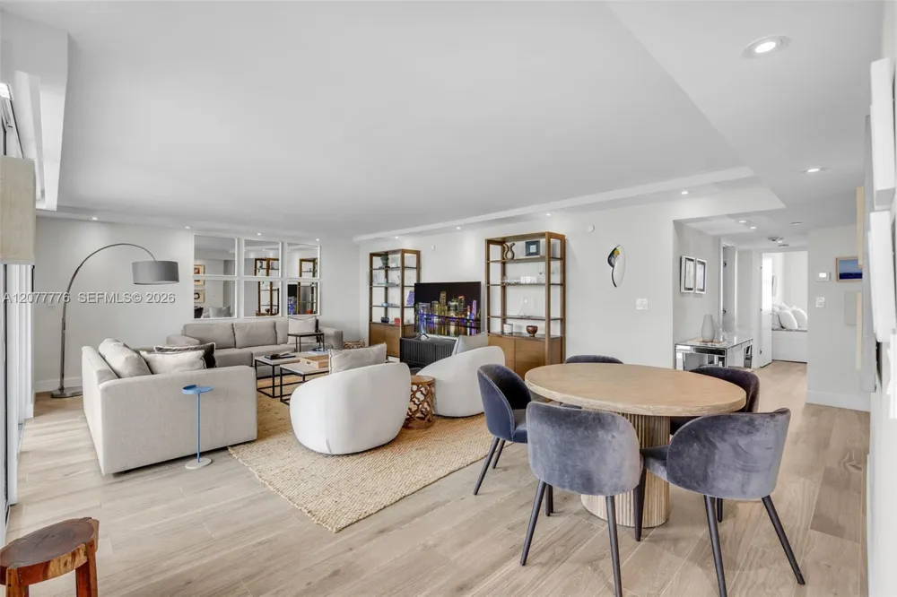 607 Ocean Dr #10K Key Biscayne, FL 33149