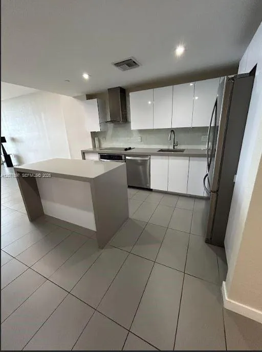 1600 NE 1st Ave #2811 Miami, FL 33132