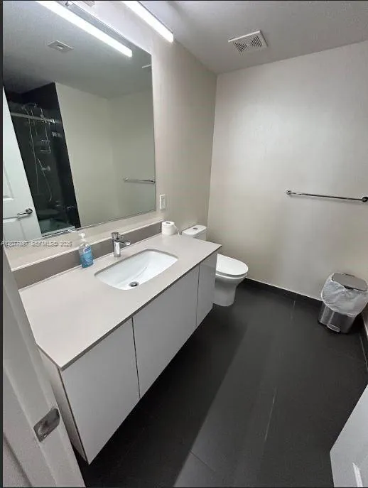1600 NE 1st Ave #2811 Miami, FL 33132