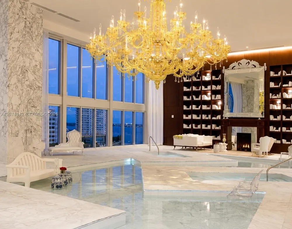 475 Brickell Ave #3908 Miami, FL 33131
