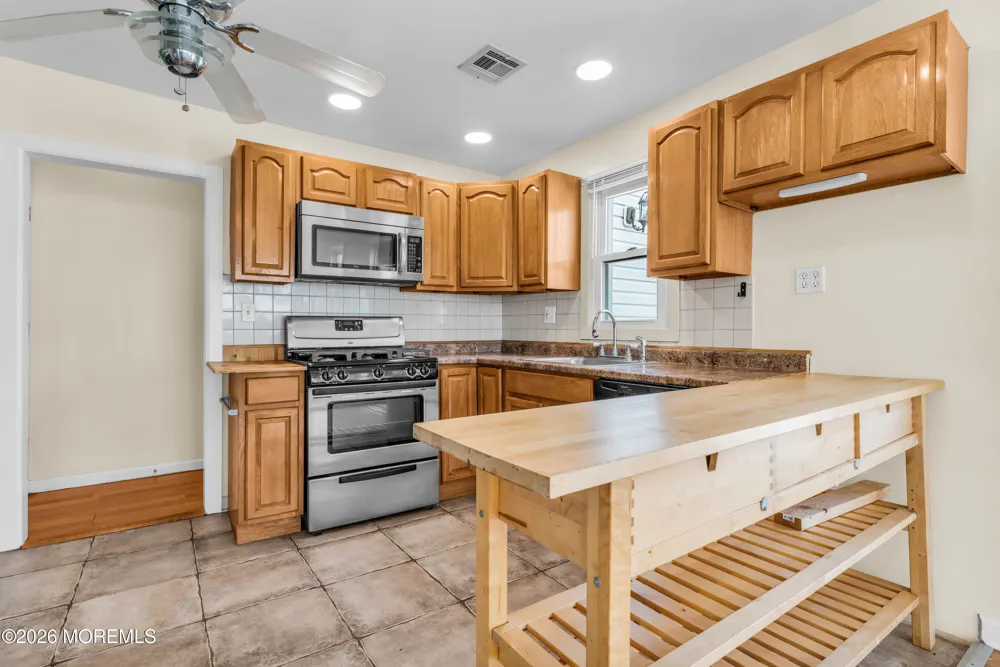 140 7th Street Hazlet, NJ 07734
