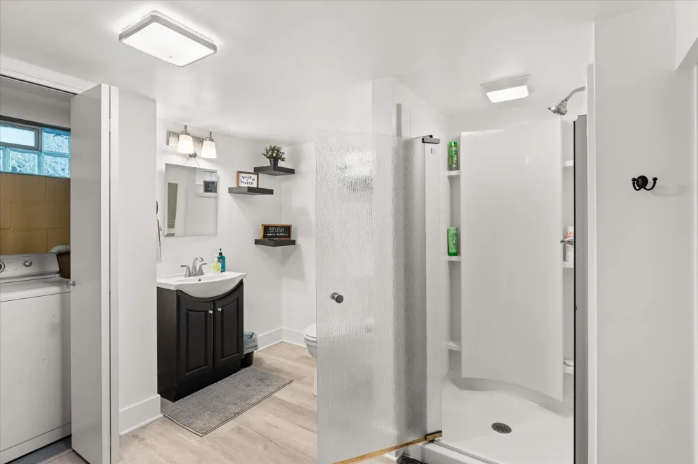 2217 W Lakewood Boulevard Park Township, MI 49424
