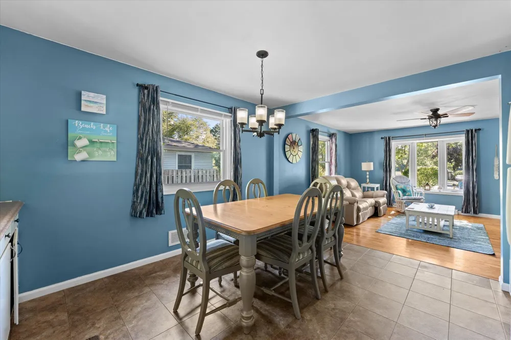 2217 W Lakewood Boulevard Park Township, MI 49424