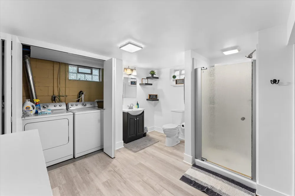 2217 W Lakewood Boulevard Park Township, MI 49424