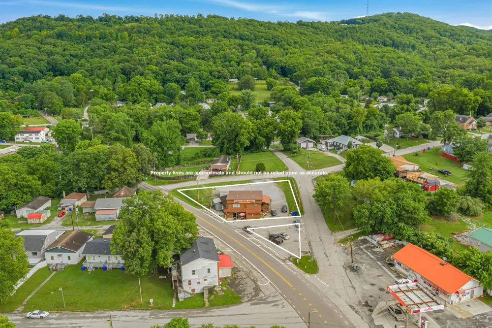 836 Unaka St Harriman, TN 37748