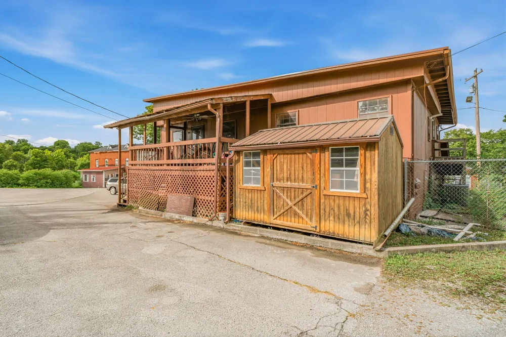836 Unaka St Harriman, TN 37748