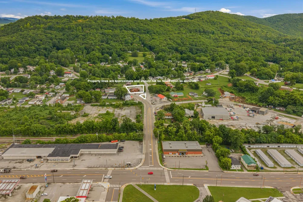836 Unaka St Harriman, TN 37748