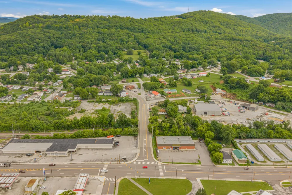 836 Unaka St Harriman, TN 37748