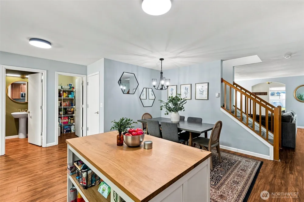 896 G STREET SE Tumwater, WA 98512
