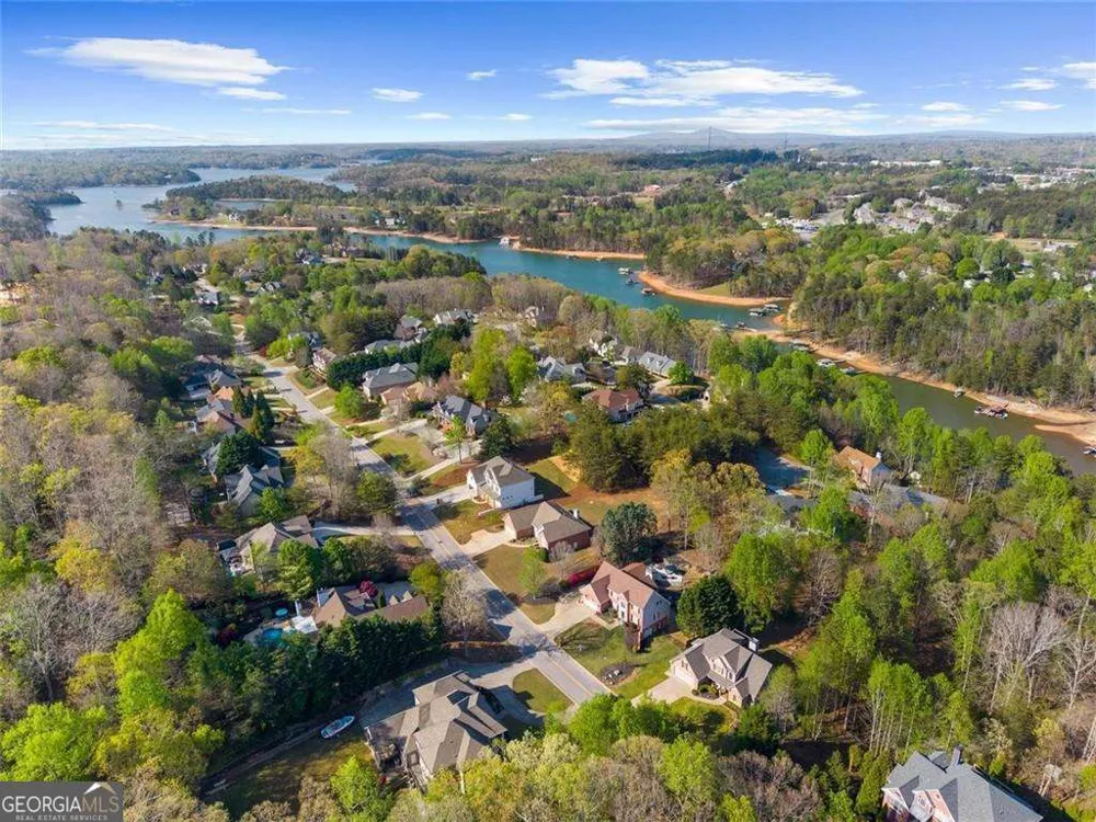 2638 Waters Edge DR Gainesville, GA 30504