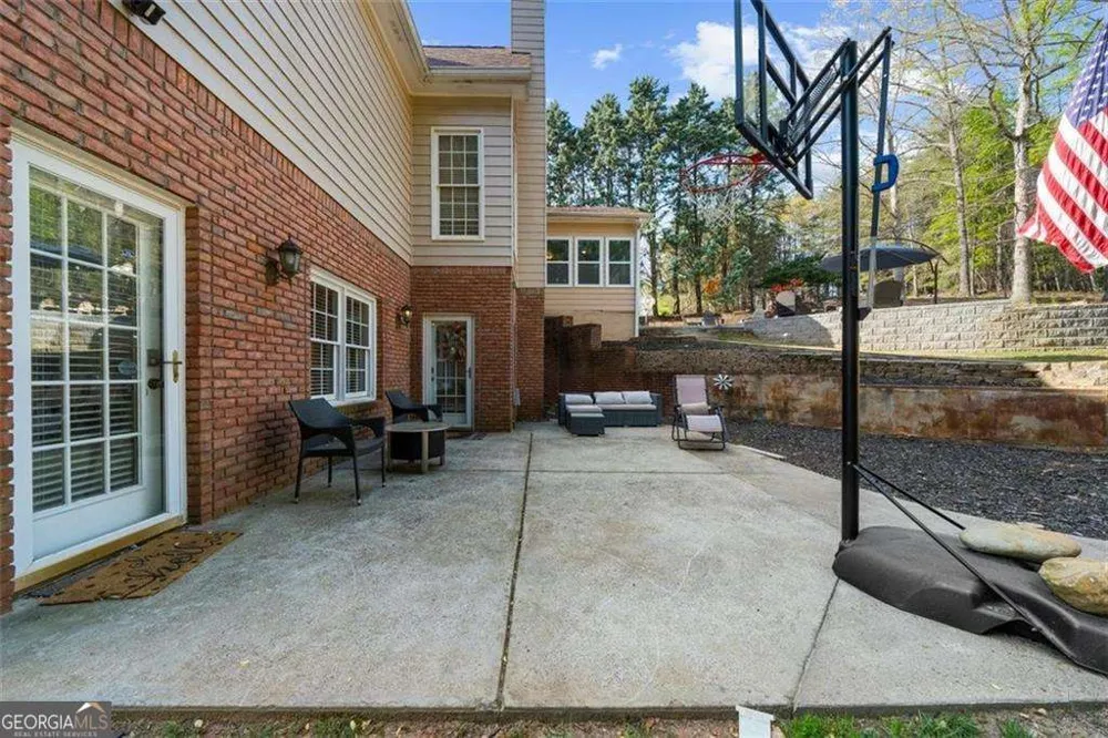 2638 Waters Edge DR Gainesville, GA 30504