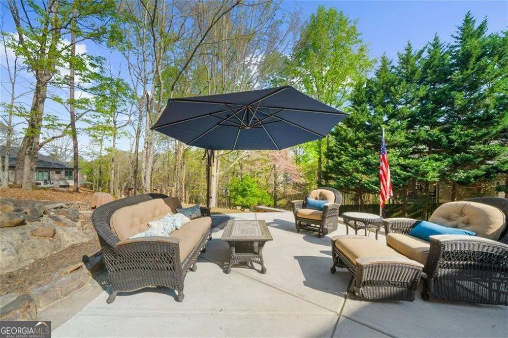 2638 Waters Edge DR Gainesville, GA 30504