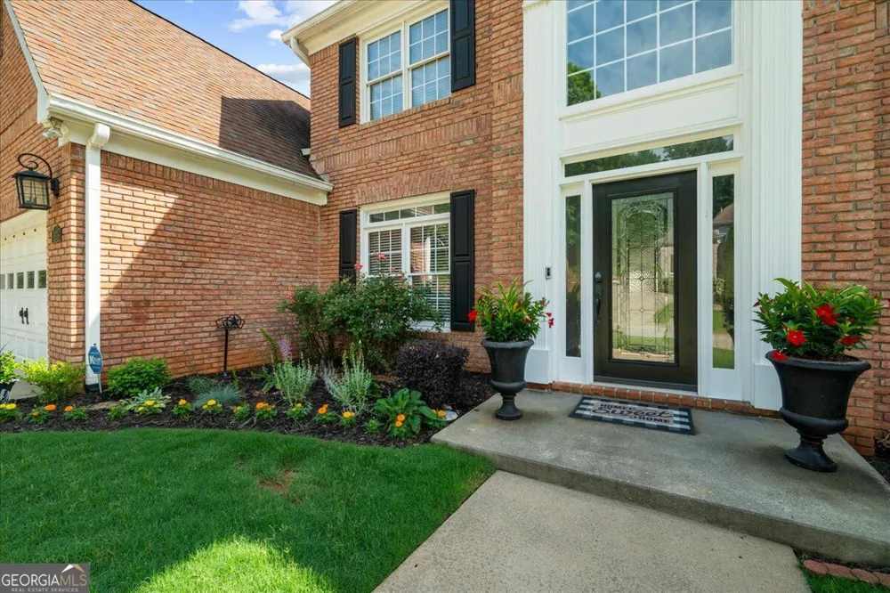 2638 Waters Edge DR Gainesville, GA 30504