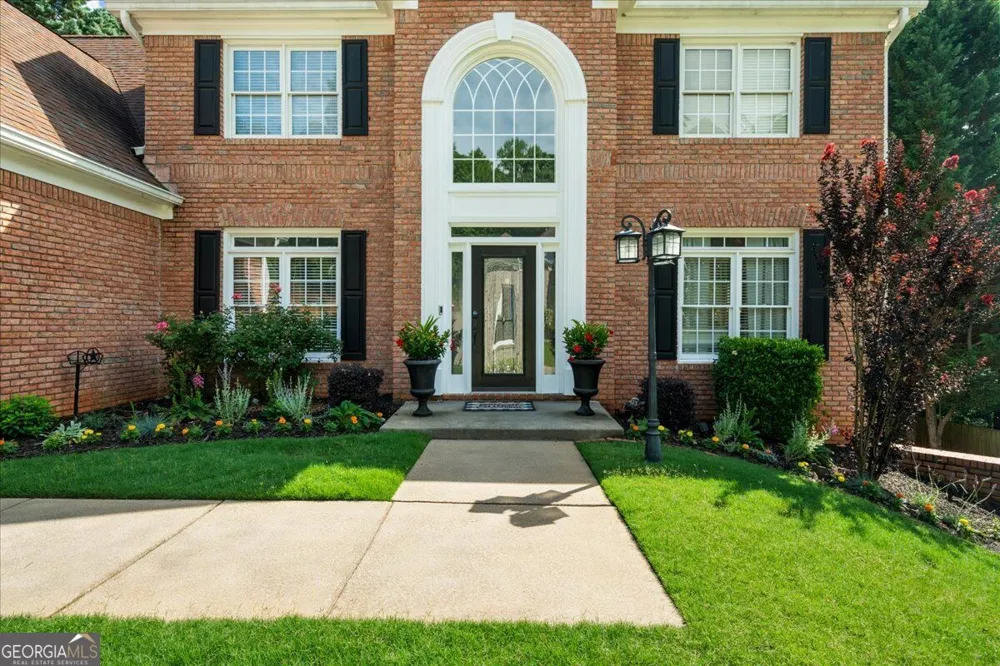 2638 Waters Edge DR Gainesville, GA 30504