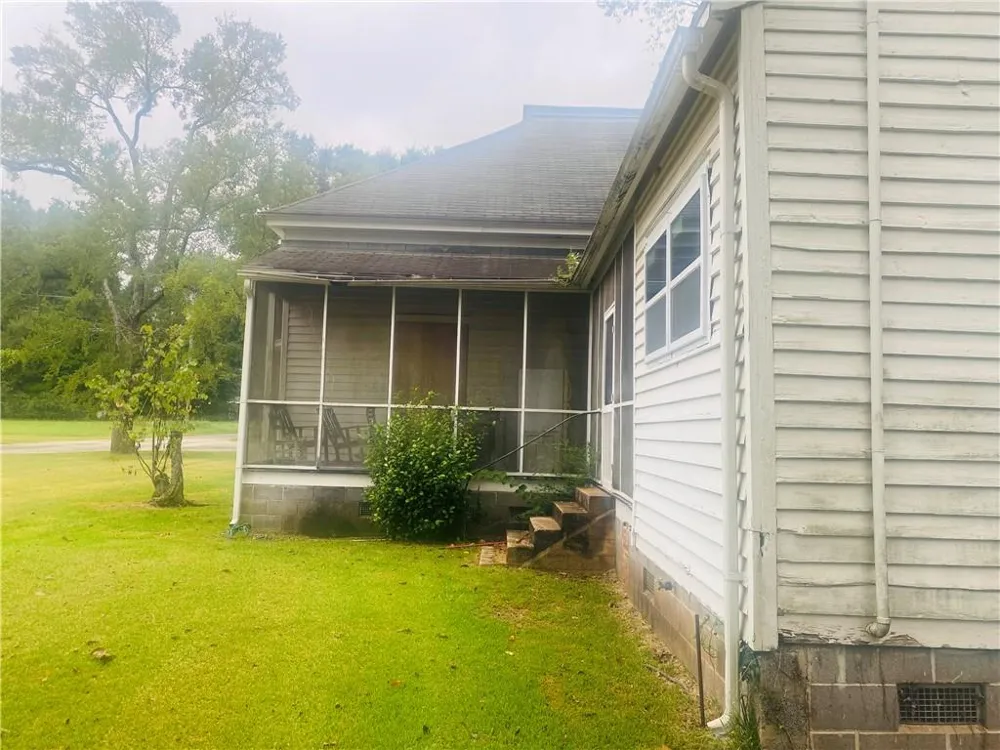 14 Walker Street Richland, GA 31825