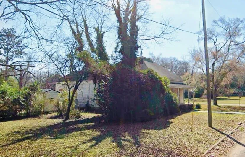 14 Walker Street Richland, GA 31825