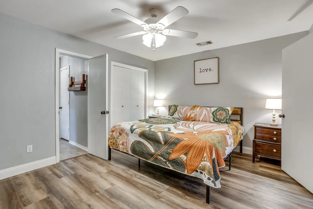 435 SE Gardens Boulevard Burleson, TX 76028