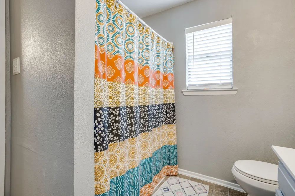 435 SE Gardens Boulevard Burleson, TX 76028