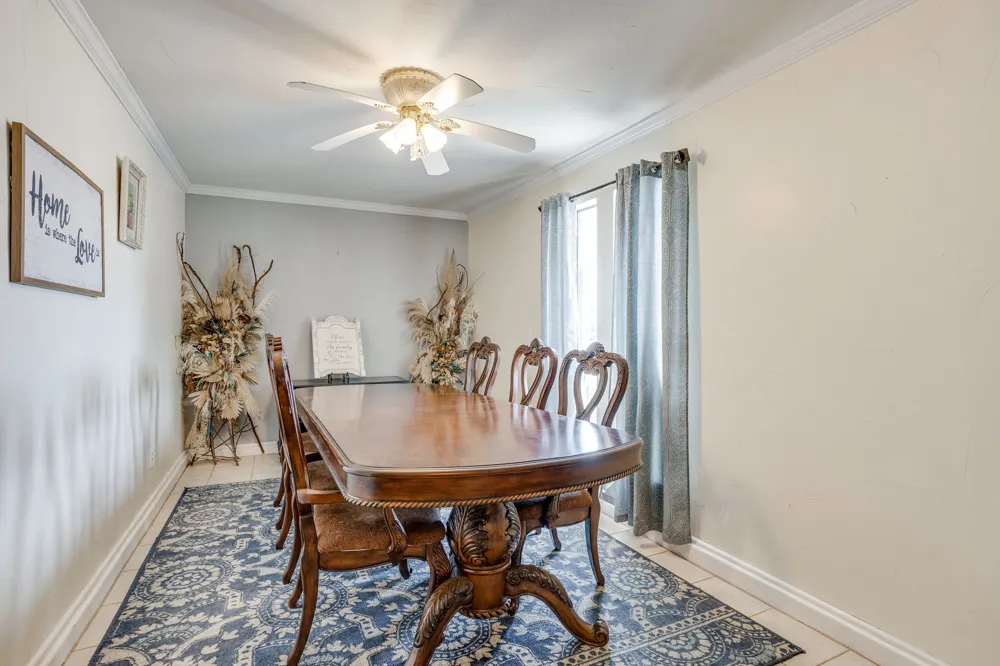 435 SE Gardens Boulevard Burleson, TX 76028