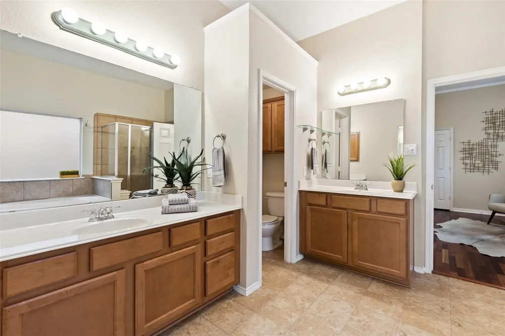 9750 Grassland Drive Frisco, TX 75035