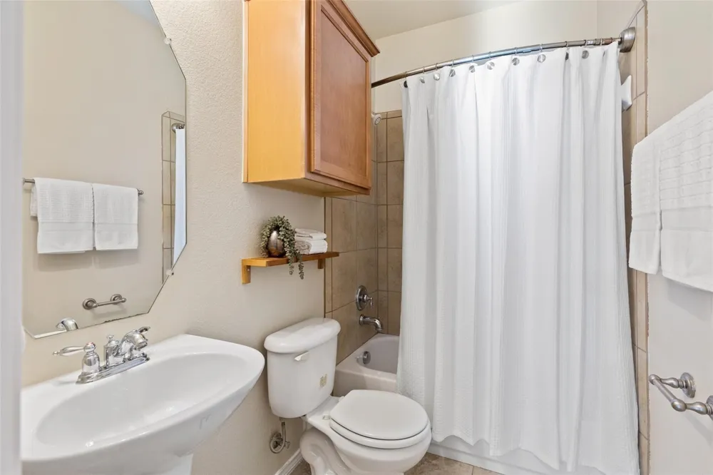 9750 Grassland Drive Frisco, TX 75035