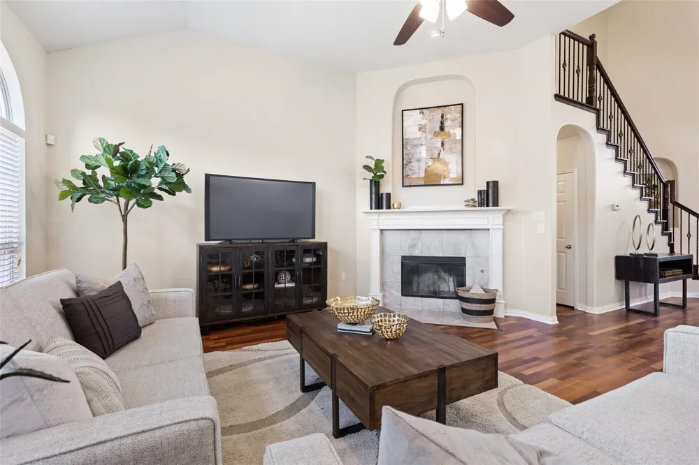 9750 Grassland Drive Frisco, TX 75035