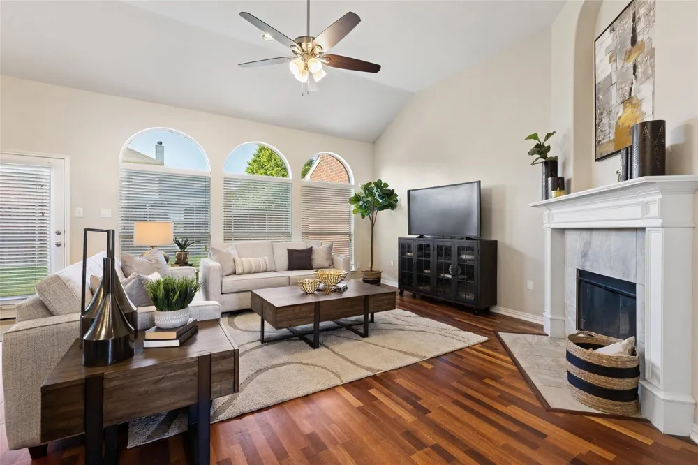 9750 Grassland Drive Frisco, TX 75035