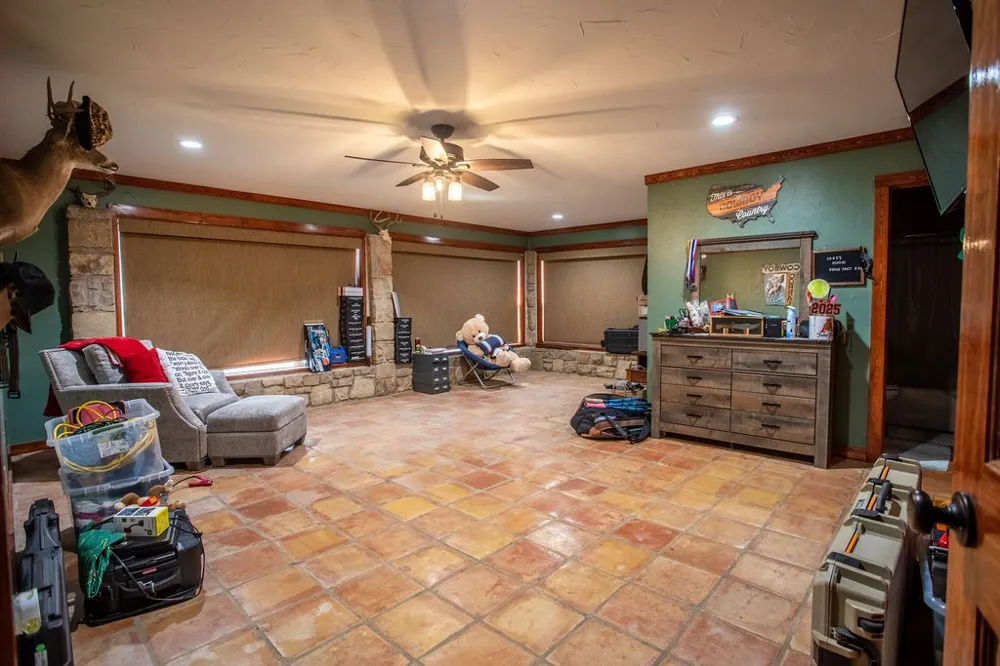 7600 State Highway 6 Albany, TX 76430