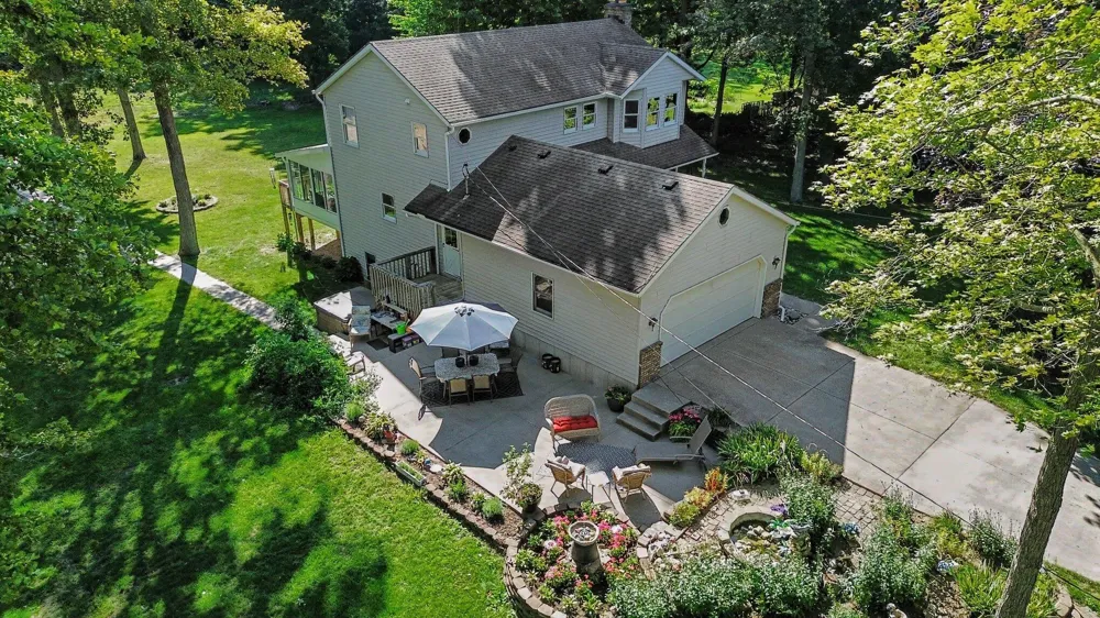 7660 56th Avenue Hudsonville, MI 49426