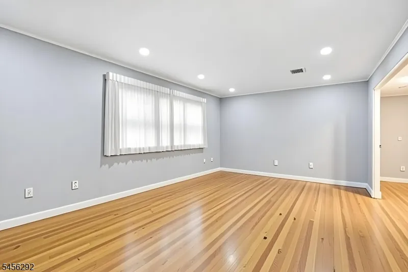 518 Orchard Pl South Amboy City, NJ 08879