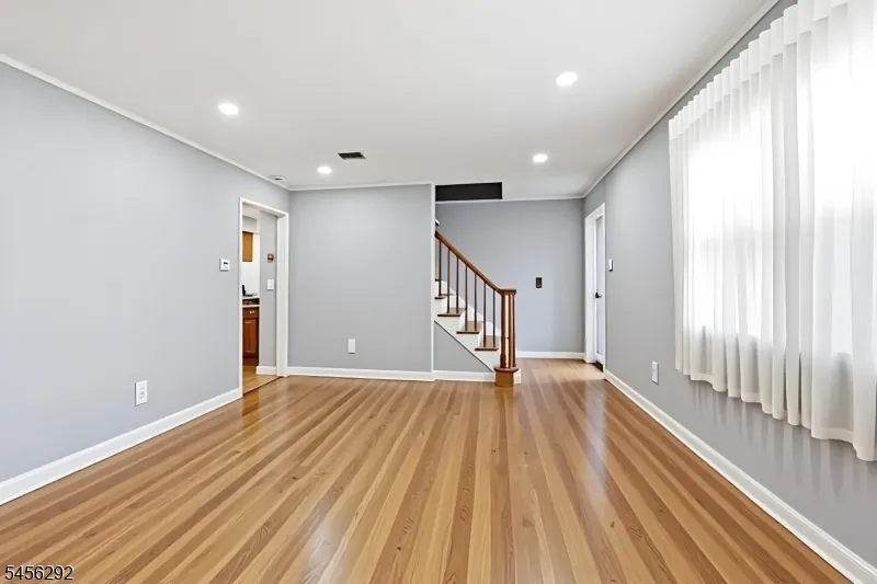 518 Orchard Pl South Amboy City, NJ 08879