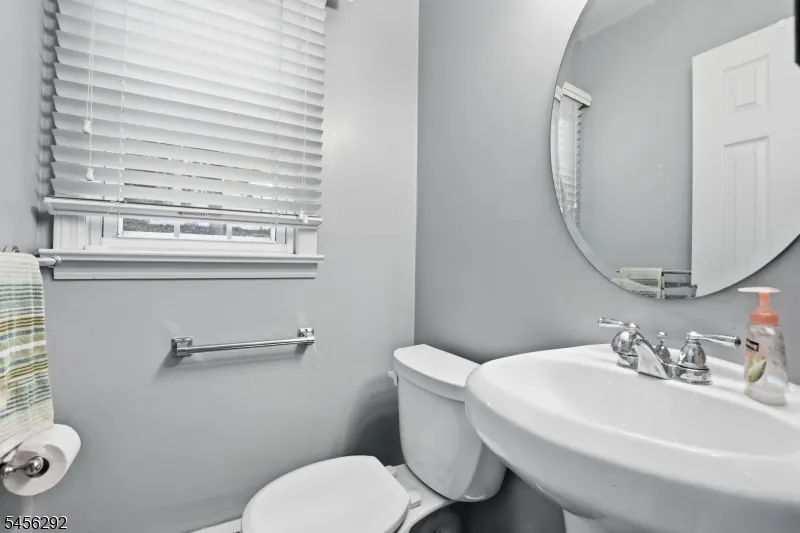 518 Orchard Pl South Amboy City, NJ 08879