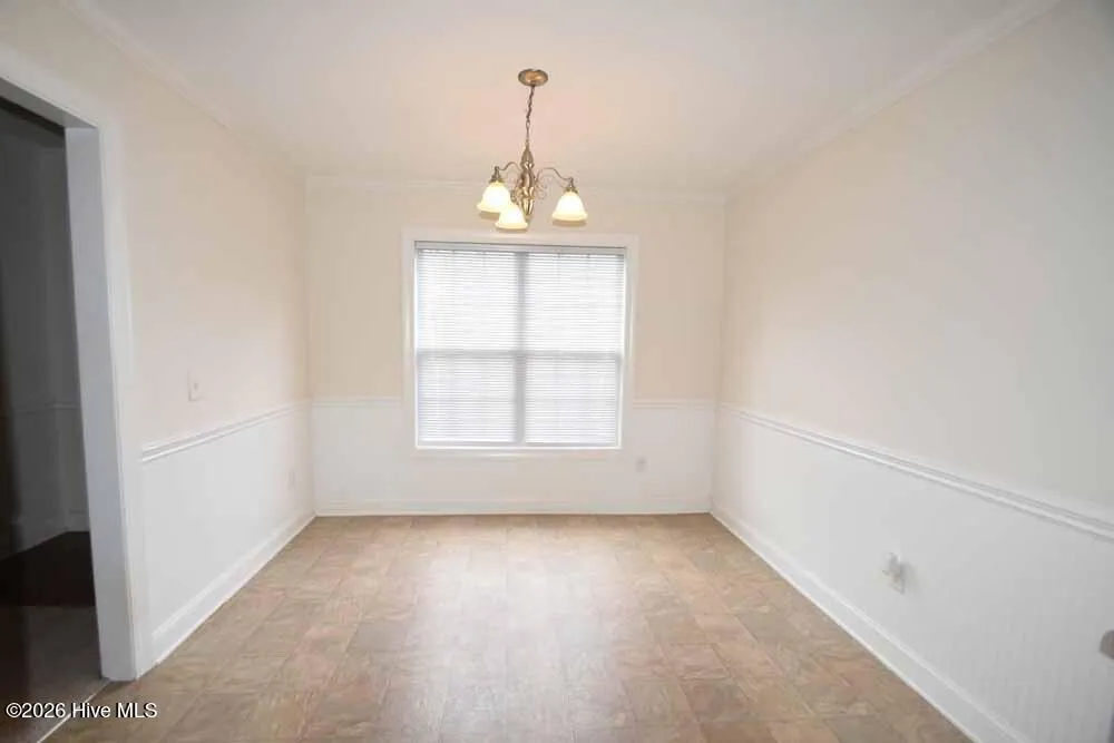 4247 Dudleys Grant Drive #G Winterville, NC 28590
