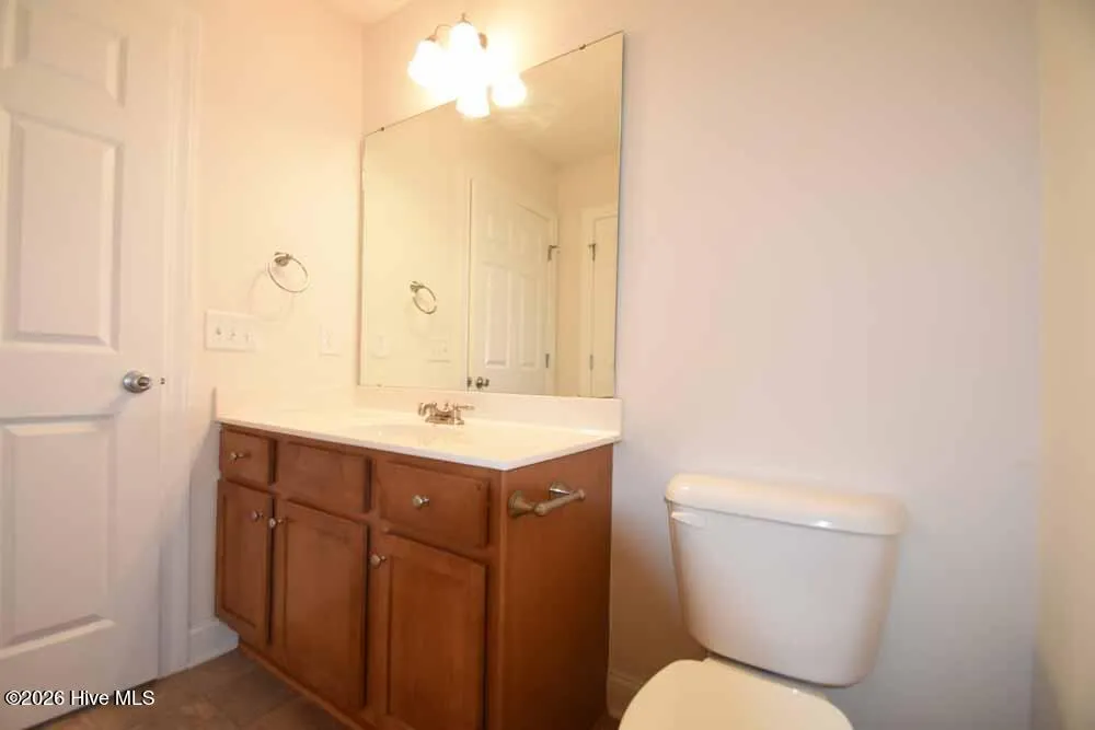 4247 Dudleys Grant Drive #G Winterville, NC 28590