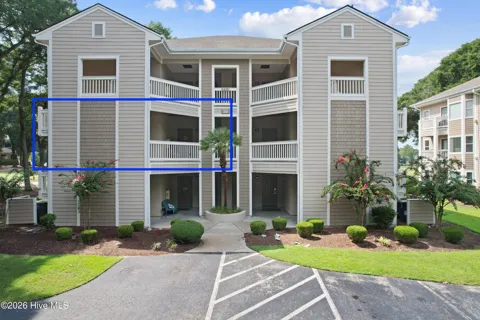 213 Kings Trail ## 1003